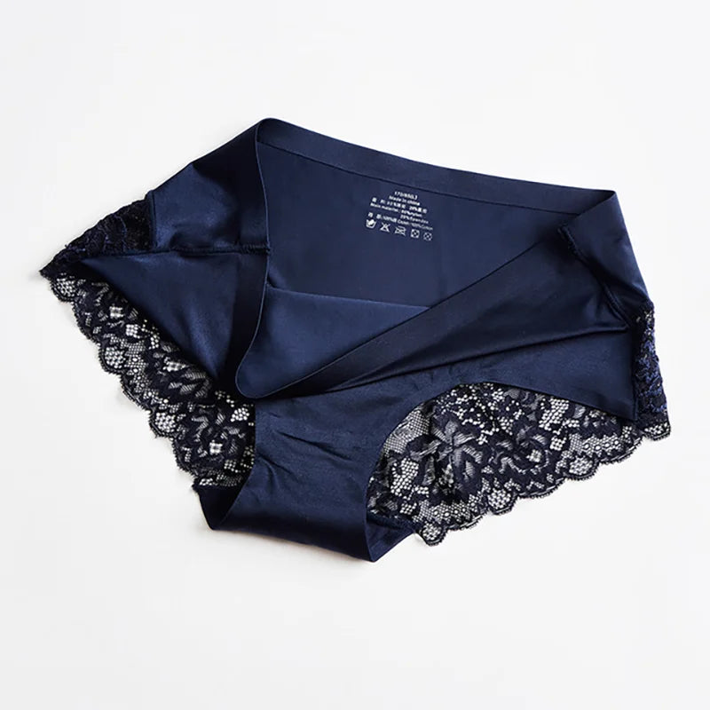TrowBridge 3-pack Trosor i Spets och Satin - Stora Storlekar