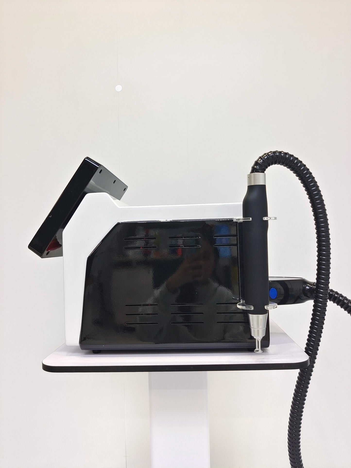 2026 NEO Pico Laser Tattoo Removal Machine Professional Q Switched Nd Yag System Beauty Salon Equipment for Dark Skin Treatment