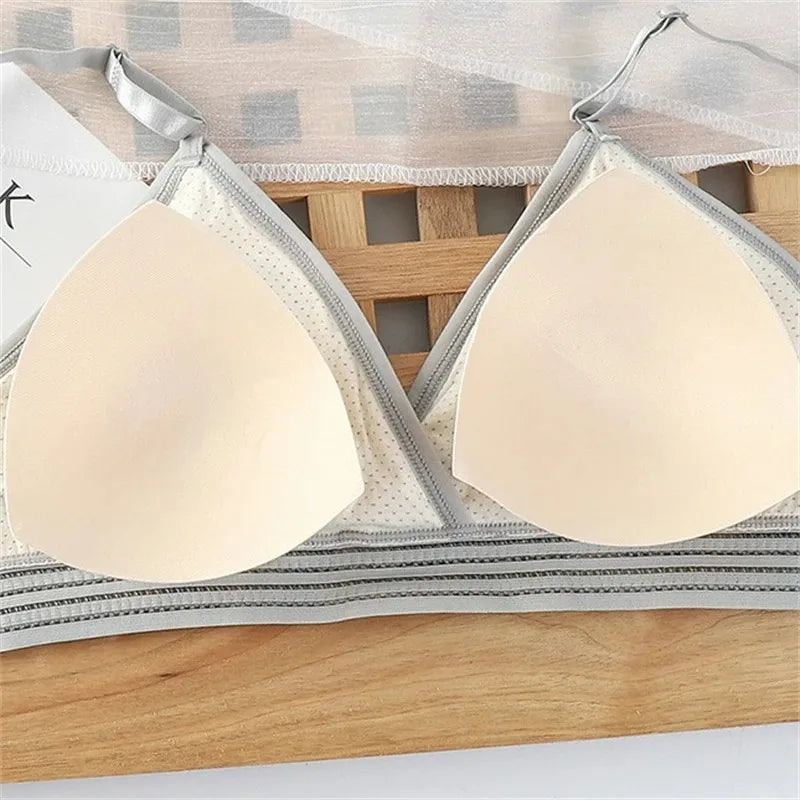 Back Lingerie Wholesale Ladies Autumn Soft Thin Cup Breathable Student Small Chest No Underwire Breast Pad Bra