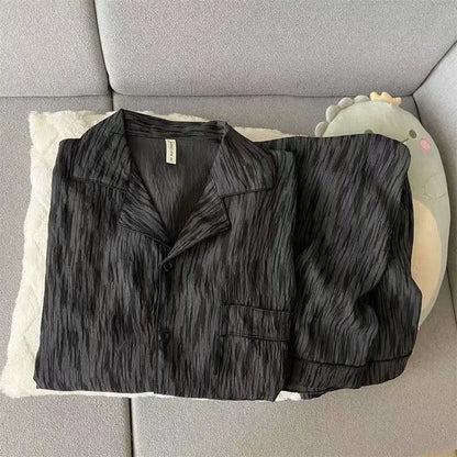 Långärmat pyjamasset herr med krage och tryck – överdel och byxor, L–3XL