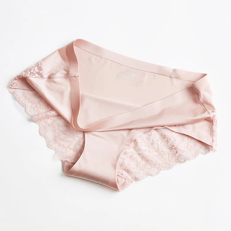 TrowBridge 3-pack Trosor i Spets och Satin - Stora Storlekar