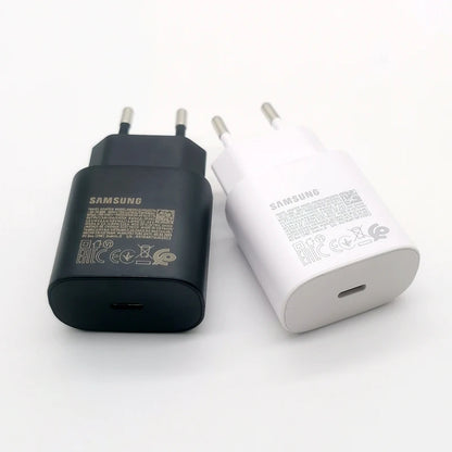 25W USB-C PD-laddare EP-TA800 med EU-kontakt och kabel