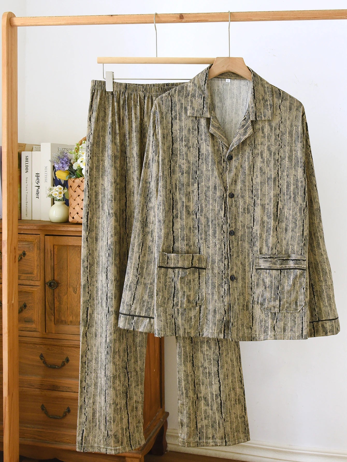 Casual Spring and Autumn Pajamas for Men, New Versatile Cardigan Long-Sleeved Long Pants Set, Simple and Stylish, Plus-Size Loungewear