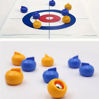 Bordscurling spel för tonåringar eller vuxna med rullskridskocurlingbollar för festunderhållningsspel