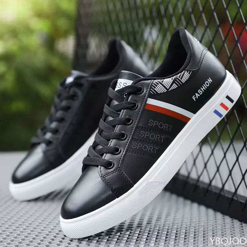 Casual board shoes för herr – platt sula och mångsidigt utseende