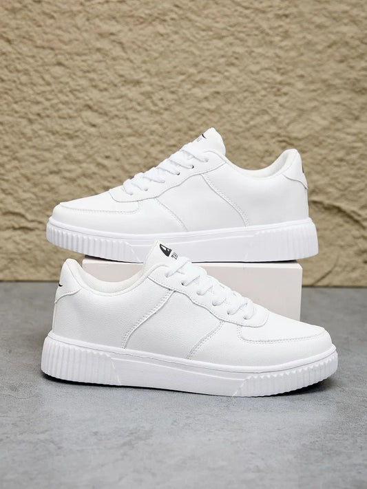 Lädersneakers för herr och dam – andningsbara, lätta och bekväma