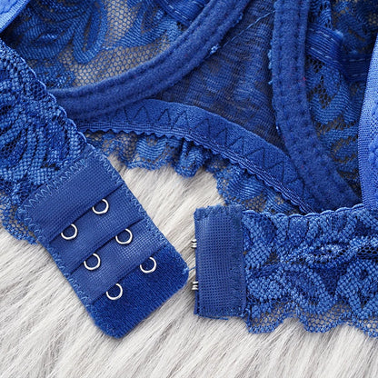 Women Sexy Lace Bras Plus Size Push Up Bralette Hollow Out Lingerie Embroidery Bra Brassiere Female Underwired Underwear