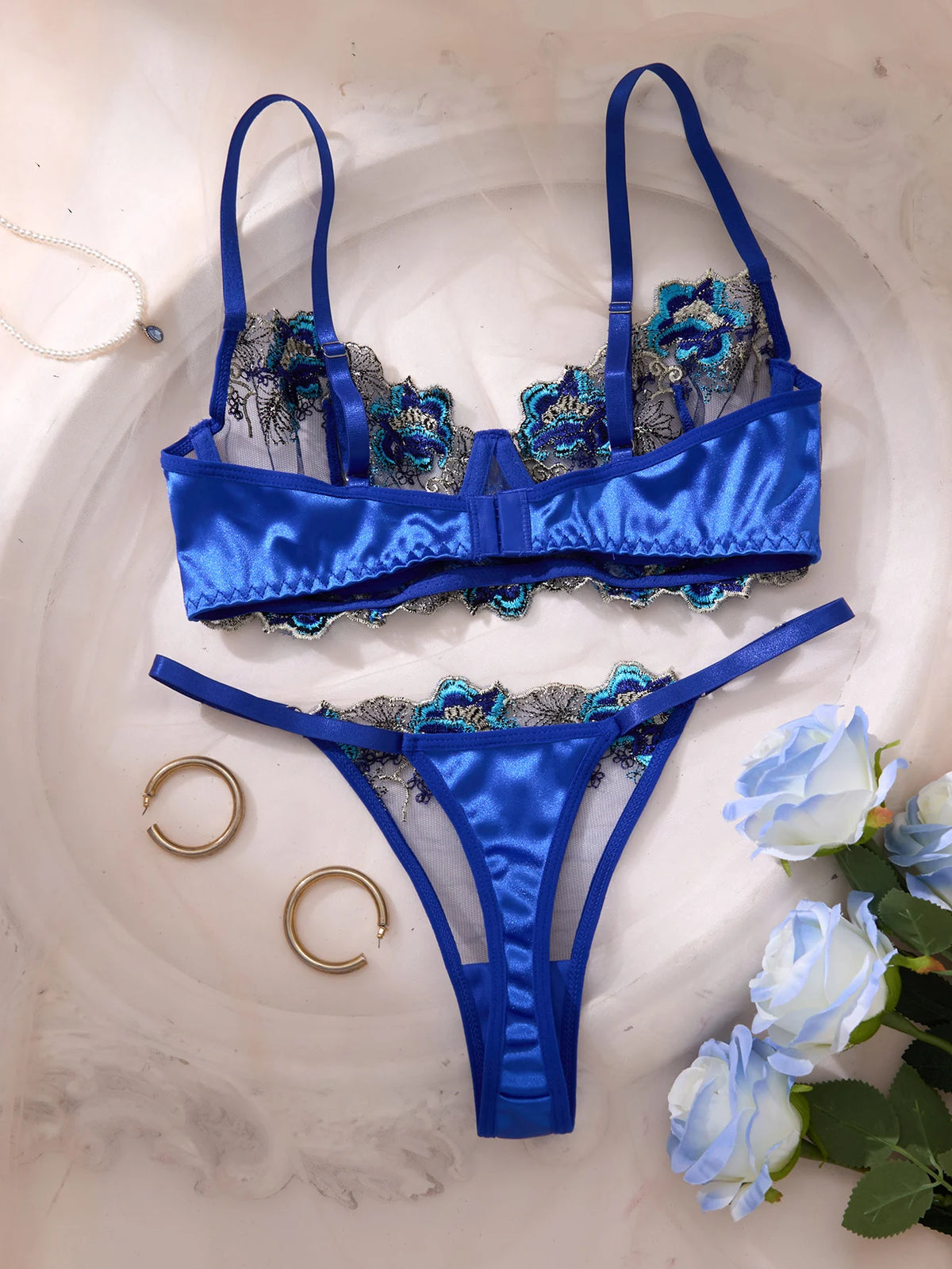 Lyxigt Spets Lingerie Set – Blå Blombrodyr, Genomskinlig Halvkupa BH & Trosor
