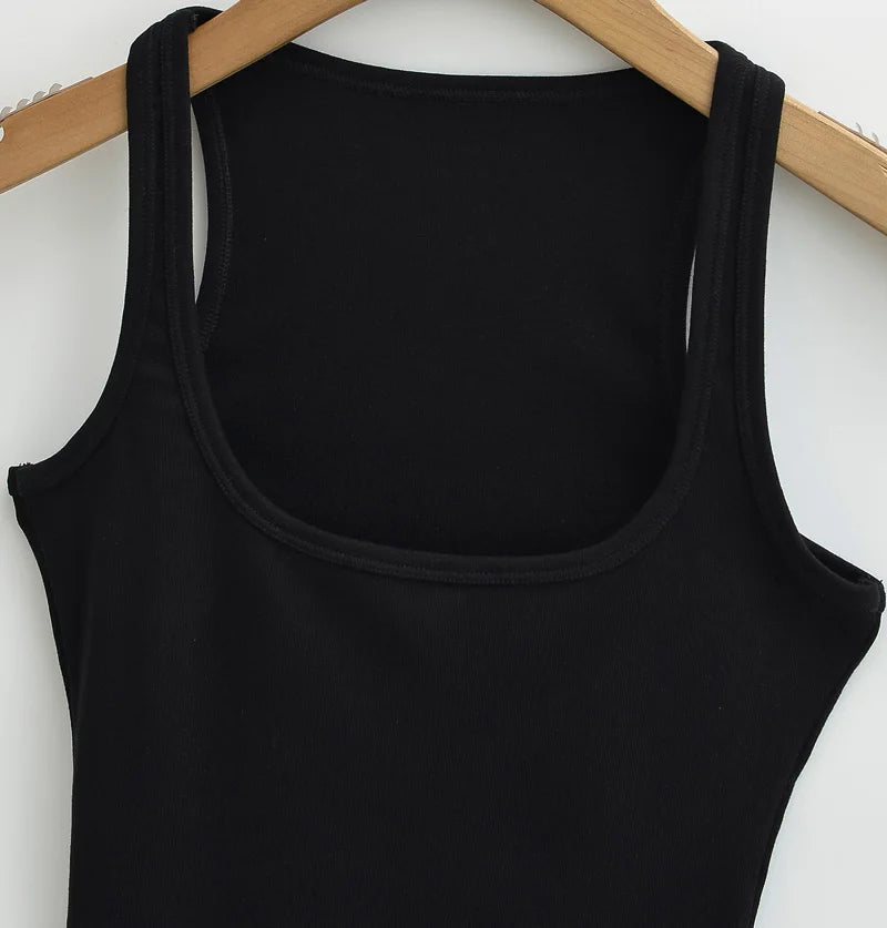 Summer U-neck Sculpted Square Neck Tank Top for Women New 2025 Fashionable Sleeveless Top