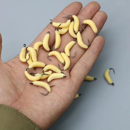 Rubber Maggots Fishing Bait Set with Hooks - Versatile Grub Lures for Bass,Trout,Crappie,Bluegill,Ideal for Freshwater Fishing