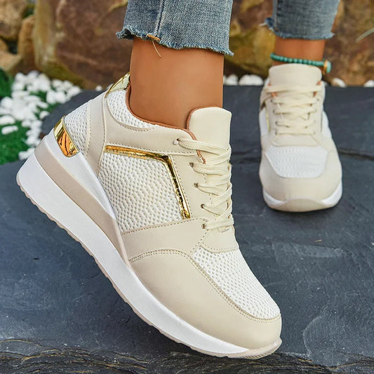 Mesh-sneakers med kilklack för dam – lätta plattformsskor med snörning