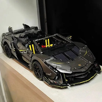 10638 sportbil – byggsats 1:8 med 3 392 delar och motoralternativ