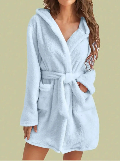 1 piece of women's solid color hooded robe with belt, cozy and warm fleece pajamas for home wear in autumn and winter.