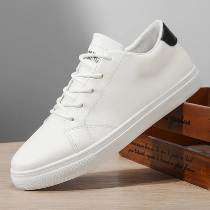 Trendiga vita sneakers för herr – andningsbart material i stor storlek