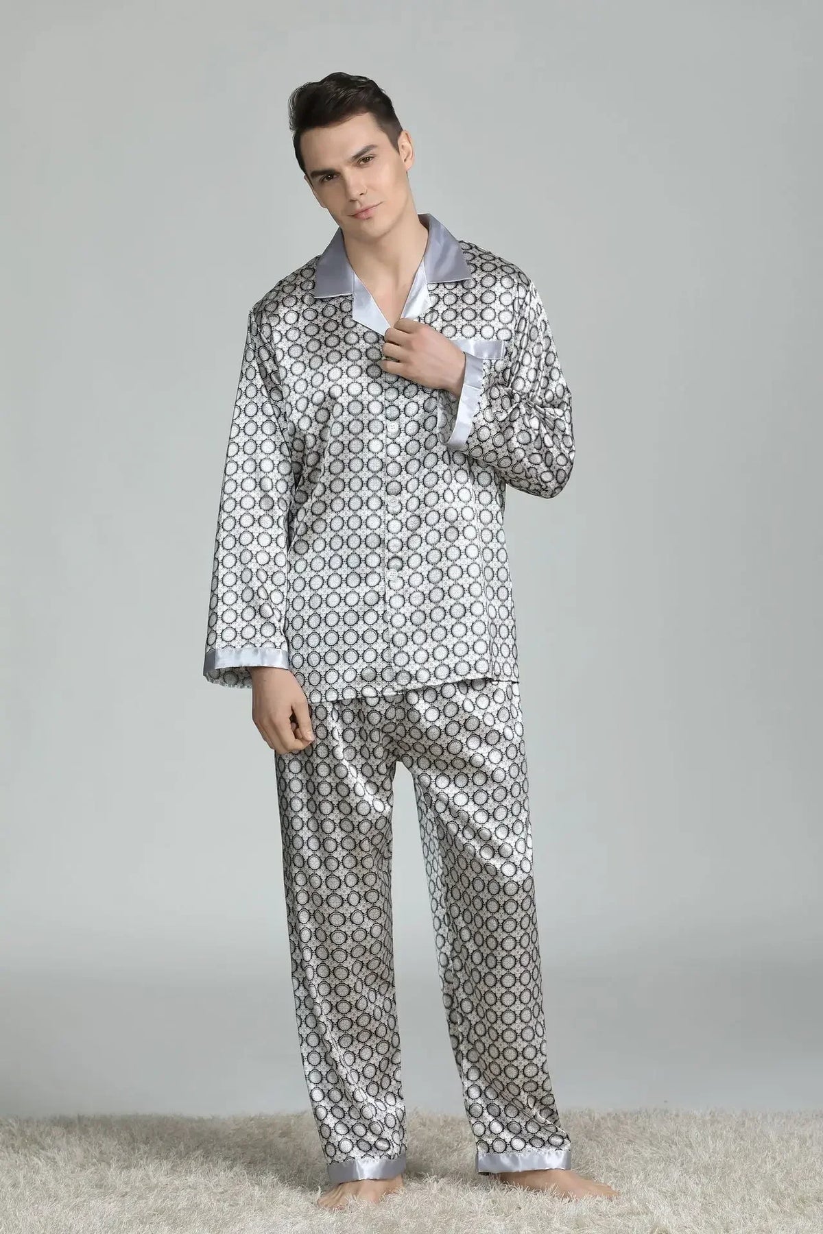 Pyjamasset herr med satinkänsla – långärmad överdel och långbyxor, L–3XL