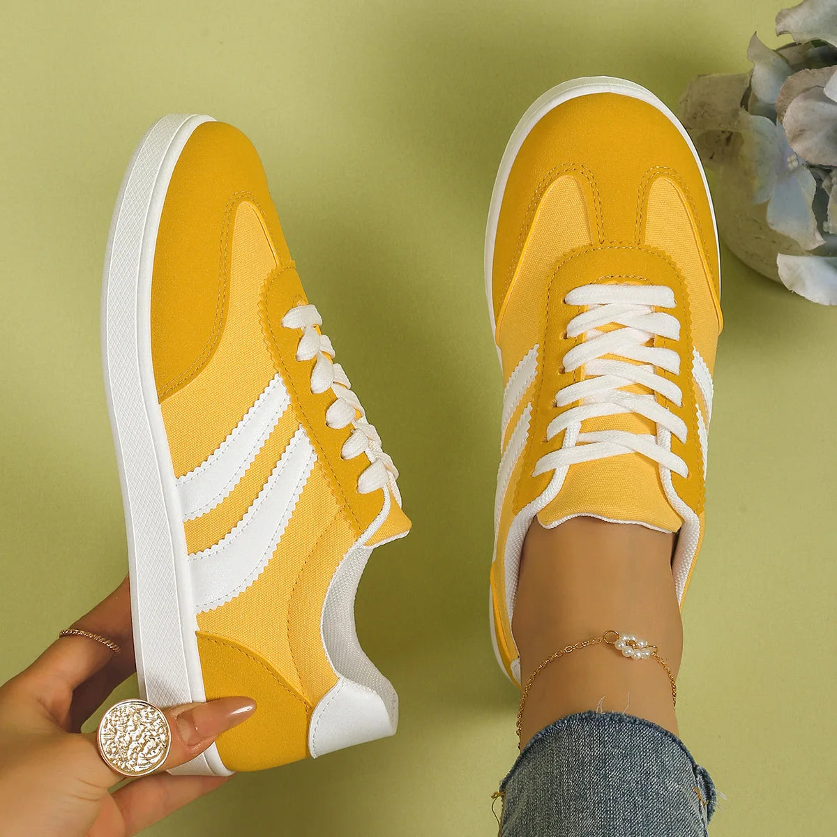 Löparsneakers för dam – lätta träningsskor med snörning, sommar