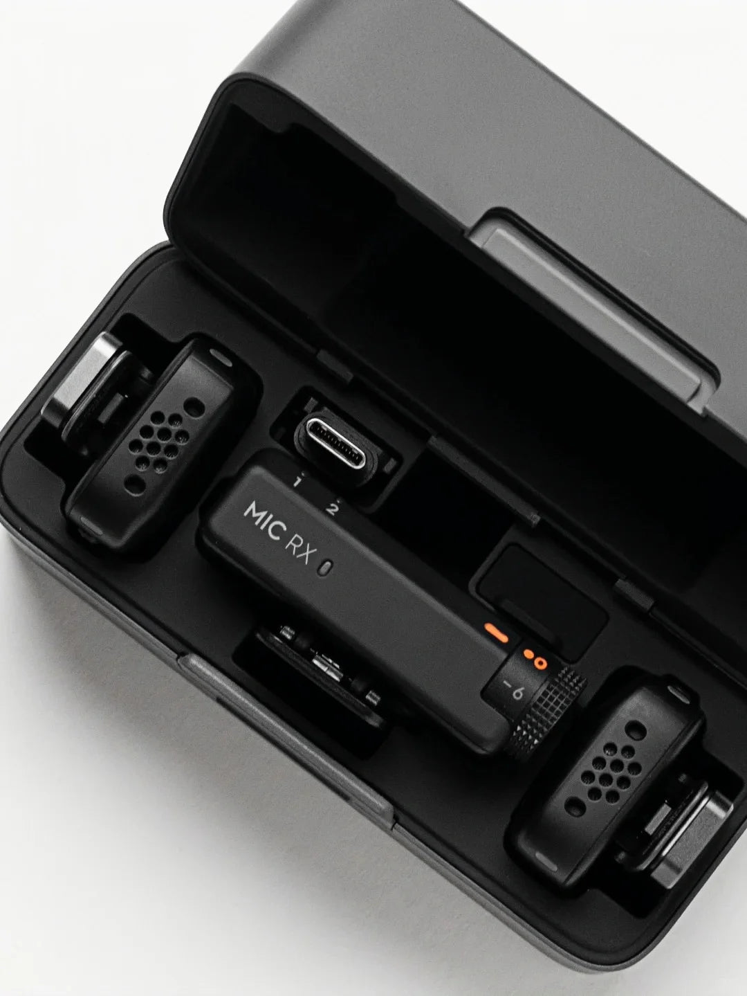 DJI Mic Mini trådlös streamingmikrofon – 400 m räckvidd och 48 h batteri
