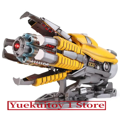Bärbar Bumblebee hjälmleksak med armkanon och rollspelsdesign