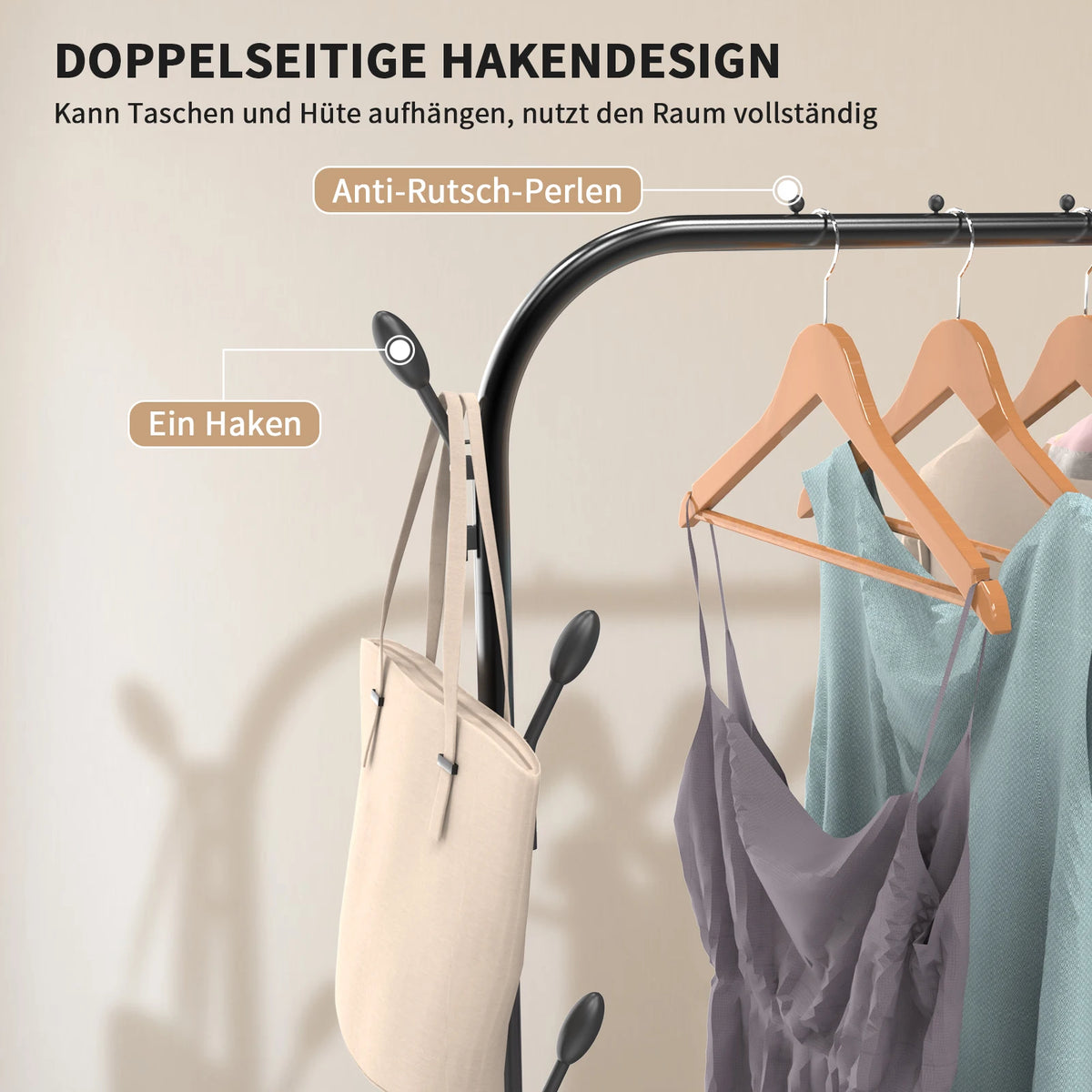 Klädställning i metall med klädstång, sidokrokar och hyllförvaring