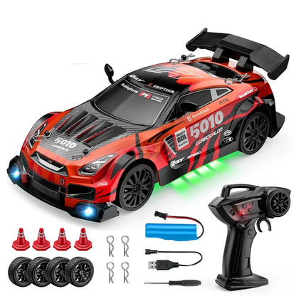 LKCOMO radiostyrd driftbil 1:24 med fyrhjulsdrift och LED-ljus