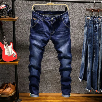 Slitna Slim Jeans för Herr – Elastiska Straight-fit Denim i Koreansk Stil
