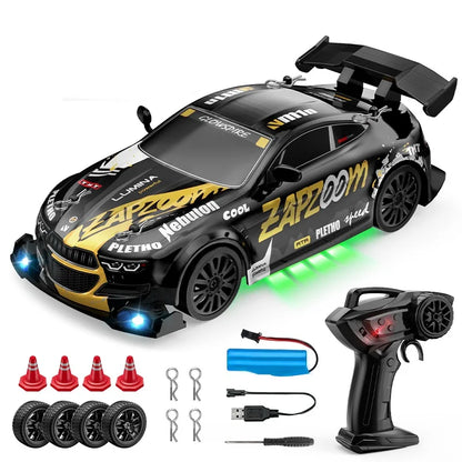 LKCOMO radiostyrd driftbil 1:24 med fyrhjulsdrift och LED-ljus