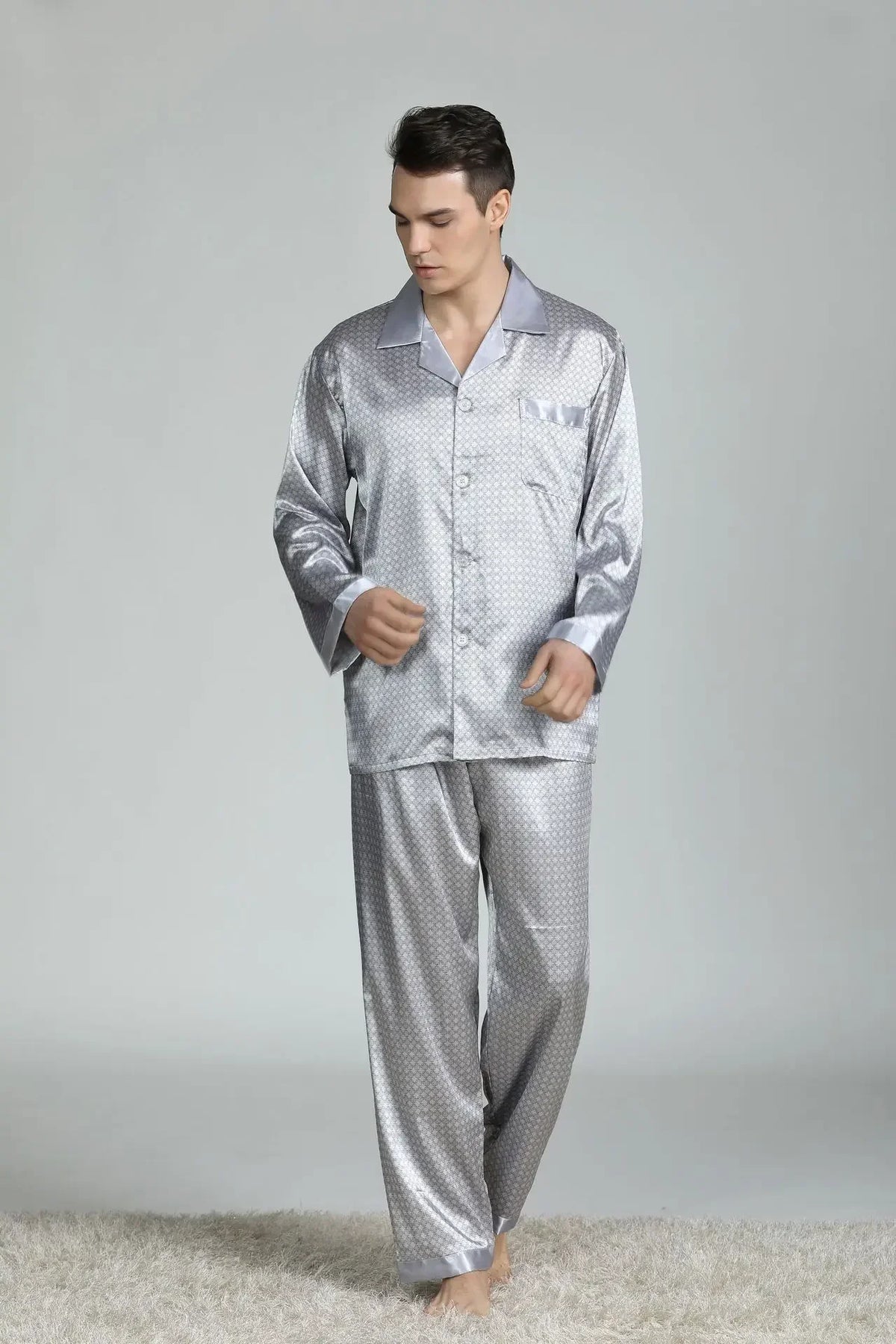Pyjamasset herr med satinkänsla – långärmad överdel och långbyxor, L–3XL
