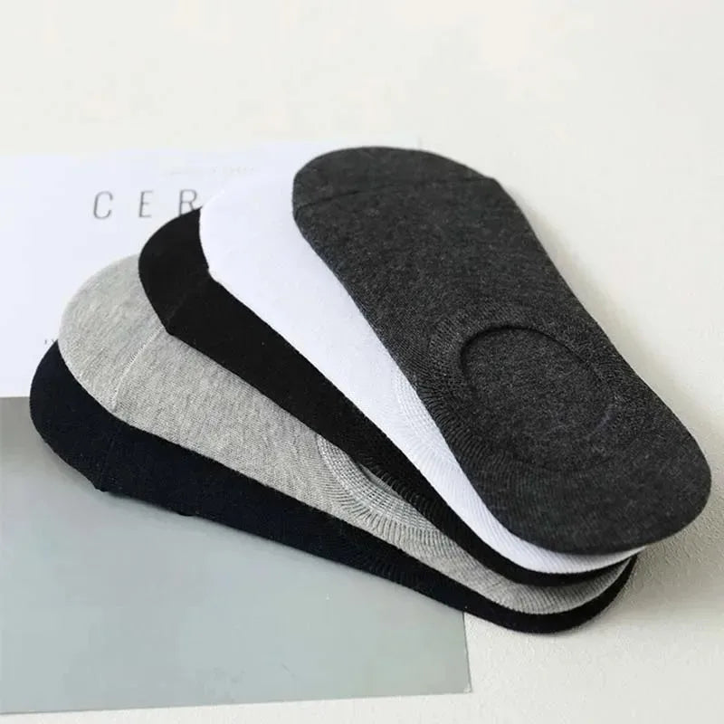 Shallow mouth invisible short socks with anti slip and anti fall features, black, white and gray basic design