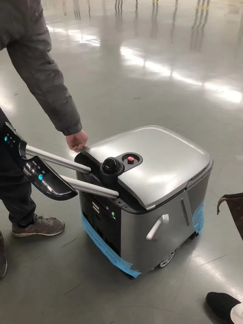 Anpassad industriell städrobot för golv