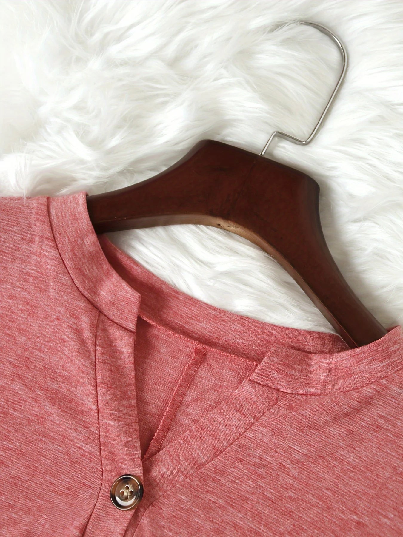 Chic Plus Size Short Sleeve Buttoned V-Neck Casual T-Shirt Lightweight Summer Top for Women