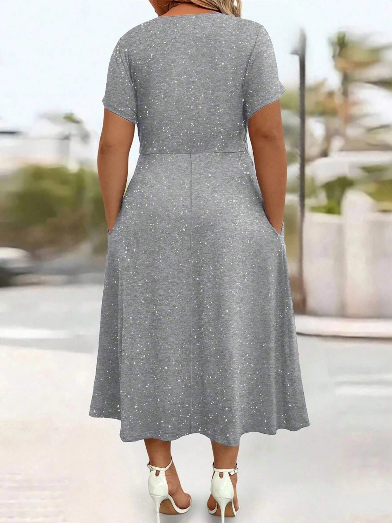 Ladies' elegant plus size powder sprinkled shiny twisted knot with pockets V-neck dress