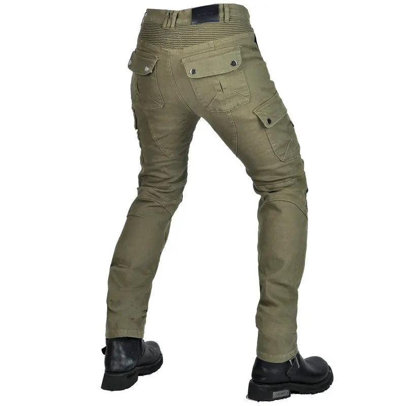 MC-Jeans för män med skyddsutrustning