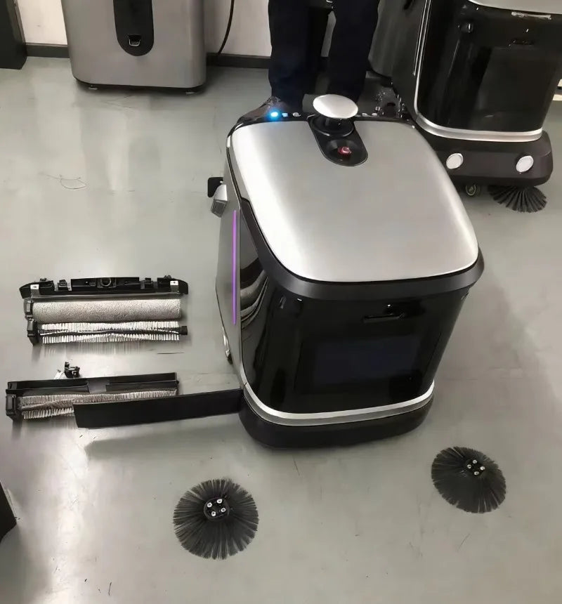 Anpassad industriell städrobot för golv