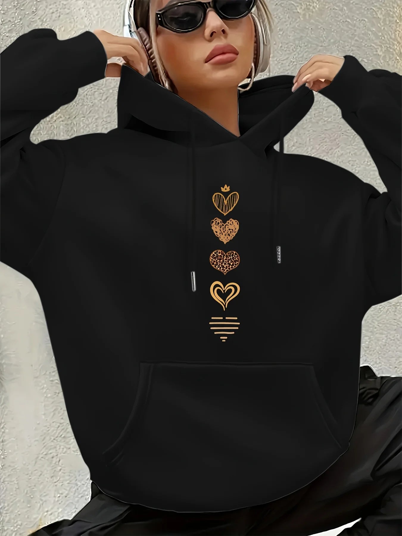 2025 Autumn and Winter Women's Casual Hoodie Geometric Pattern Hooded Collar Autumn and Winter Casual Wear Personality Y2K Top