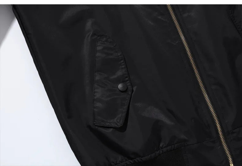 Herr Bombarjacka 2026 – Lös Passform Hip Hop Streetwear Anpassningsbar Logo Plus-Storlek XS–8XL Röd/Navy/Grön/Svart