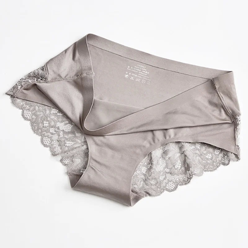 TrowBridge 3-pack Trosor i Spets och Satin - Stora Storlekar