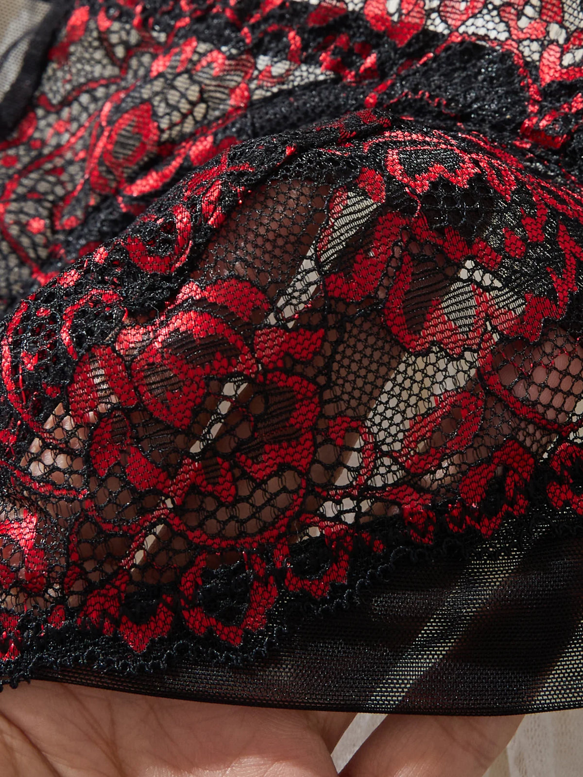 Sexig spets-BH och trosor - Svart/rött lingerieset ZA825161