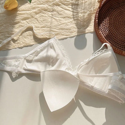 Breathable Sweet Wireless Deep V Bra Shockproof Anti-sagging Underwear for Women Thin Lingerie Lace Push Up Bra Girls