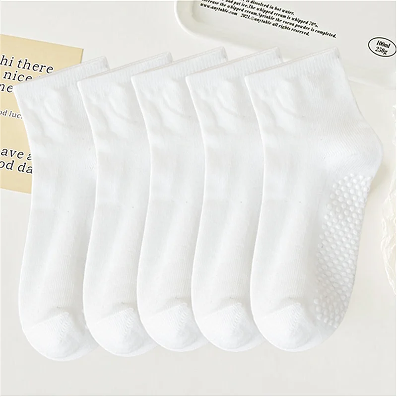 5 pairs of anti slip adhesive floor socks, classic black and white gray socks for student sports, spring and summer children's s