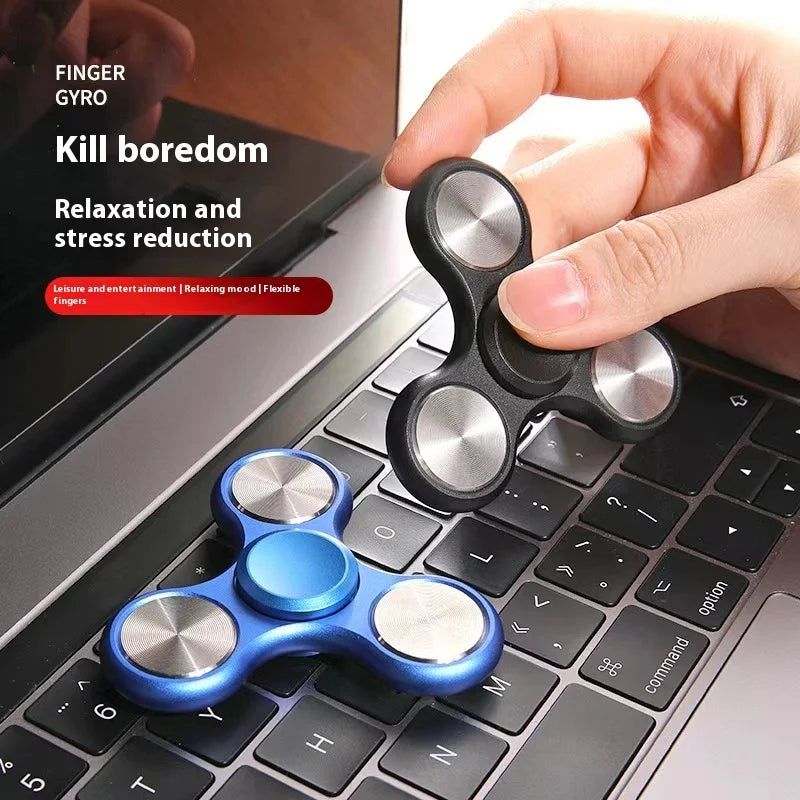 Fidget Spinner Tre Blad – Aluminiumlegering Tyst Stresslindring Anti-ångest Portabel Present Vuxna 5 Färger 2026