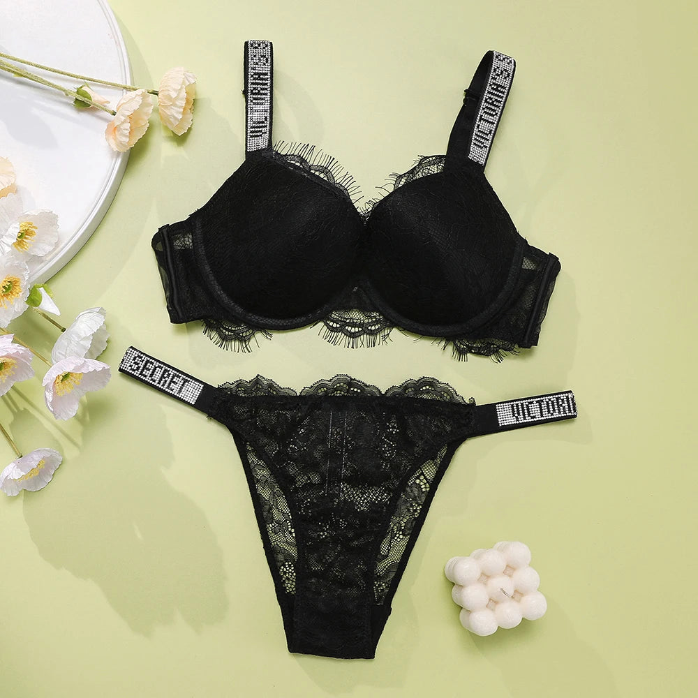 New Women's Sexy Bra and Panty Set Comfortable Push Up Shapewear Adjustable Padded Gathered V Lace Lingerie Set