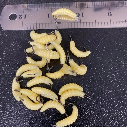 Rubber Maggots Fishing Bait Set with Hooks - Versatile Grub Lures for Bass,Trout,Crappie,Bluegill,Ideal for Freshwater Fishing