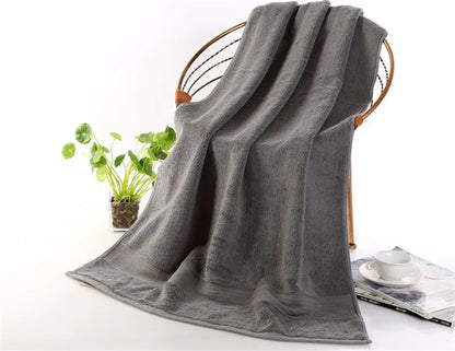 100% Pure Cotton Towel, High-Quality Bath Towel, 5-Star Hotel Thick Beach Towel, Softer 70x140cm Thick Bath Towel