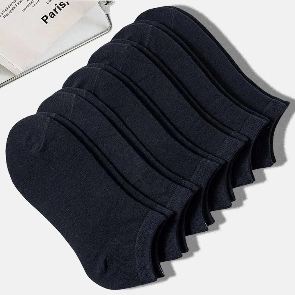 Shallow mouth invisible short socks with anti slip and anti fall features, black, white and gray basic design