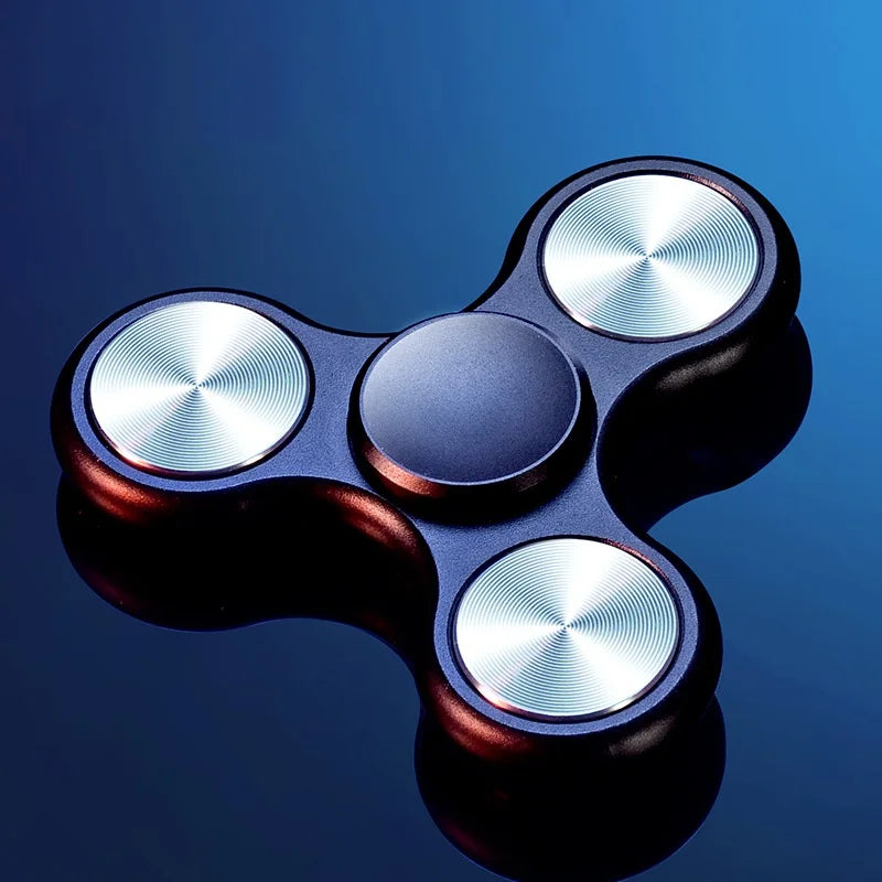 Fidget Spinner Tre Blad – Aluminiumlegering Tyst Stresslindring Anti-ångest Portabel Present Vuxna 5 Färger 2026
