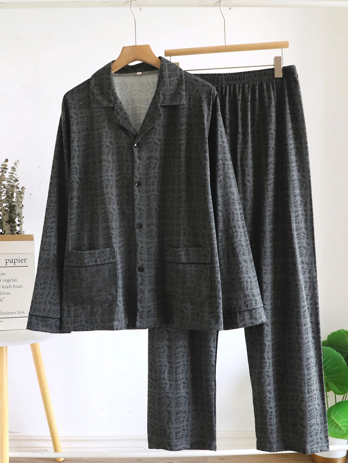 Casual Spring and Autumn Pajamas for Men, New Versatile Cardigan Long-Sleeved Long Pants Set, Simple and Stylish, Plus-Size Loungewear
