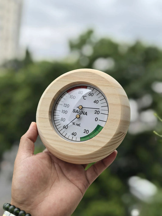 Bastutermometer & Hygrometer i Massivt Trä – Väggmonterad, 15×15 cm, 20–120°C