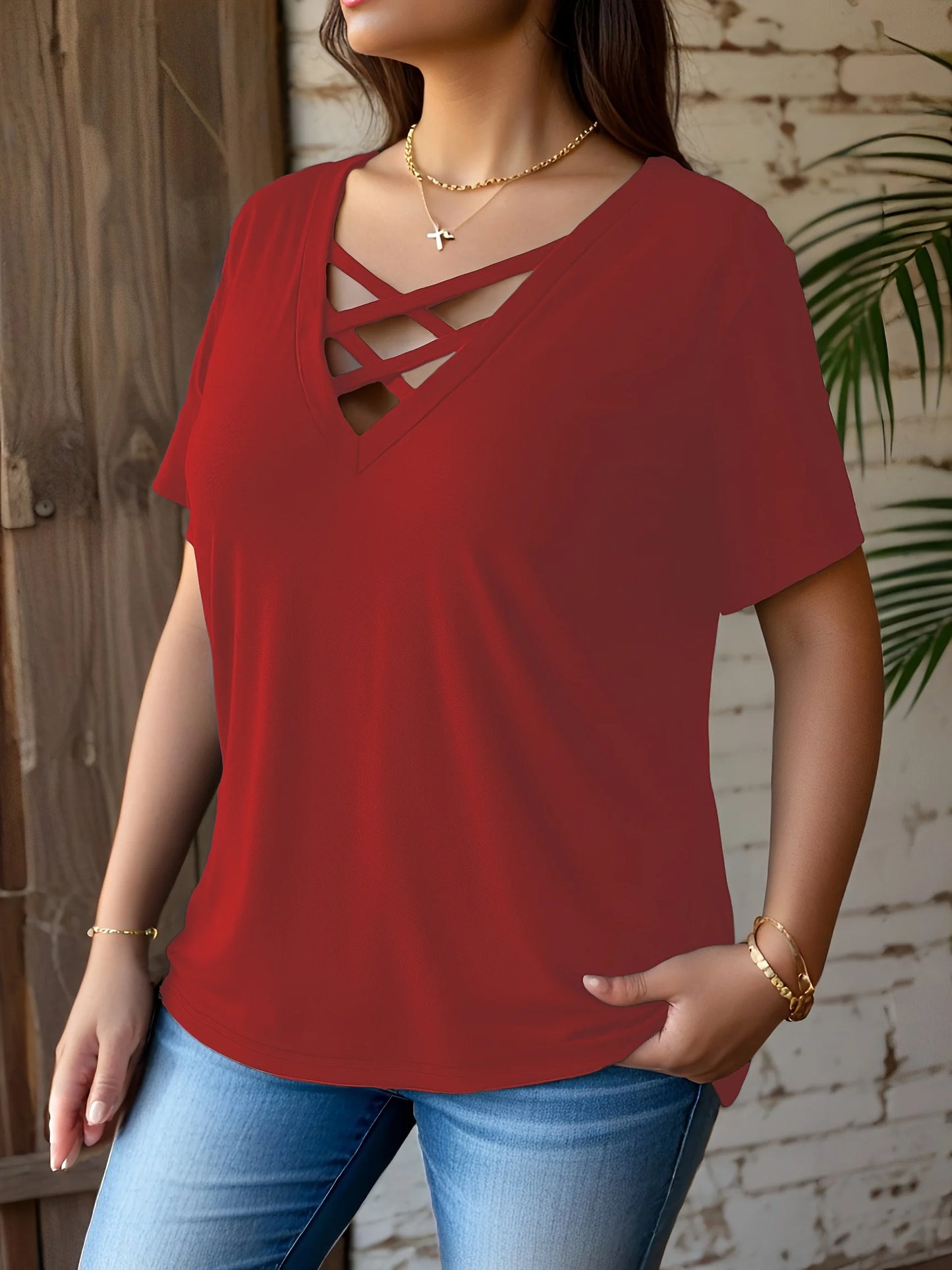 Plus Size Women's Casual V-Neck Crisscross Short Sleeve T-Shirt Stretchy Comfort