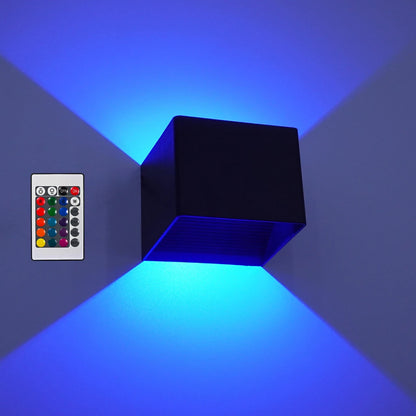 RGB LED Vägglampa 3W – Fjärrstyrd, Upp & Ner Ljus, Aluminium, Inomhus, Svart/Vit