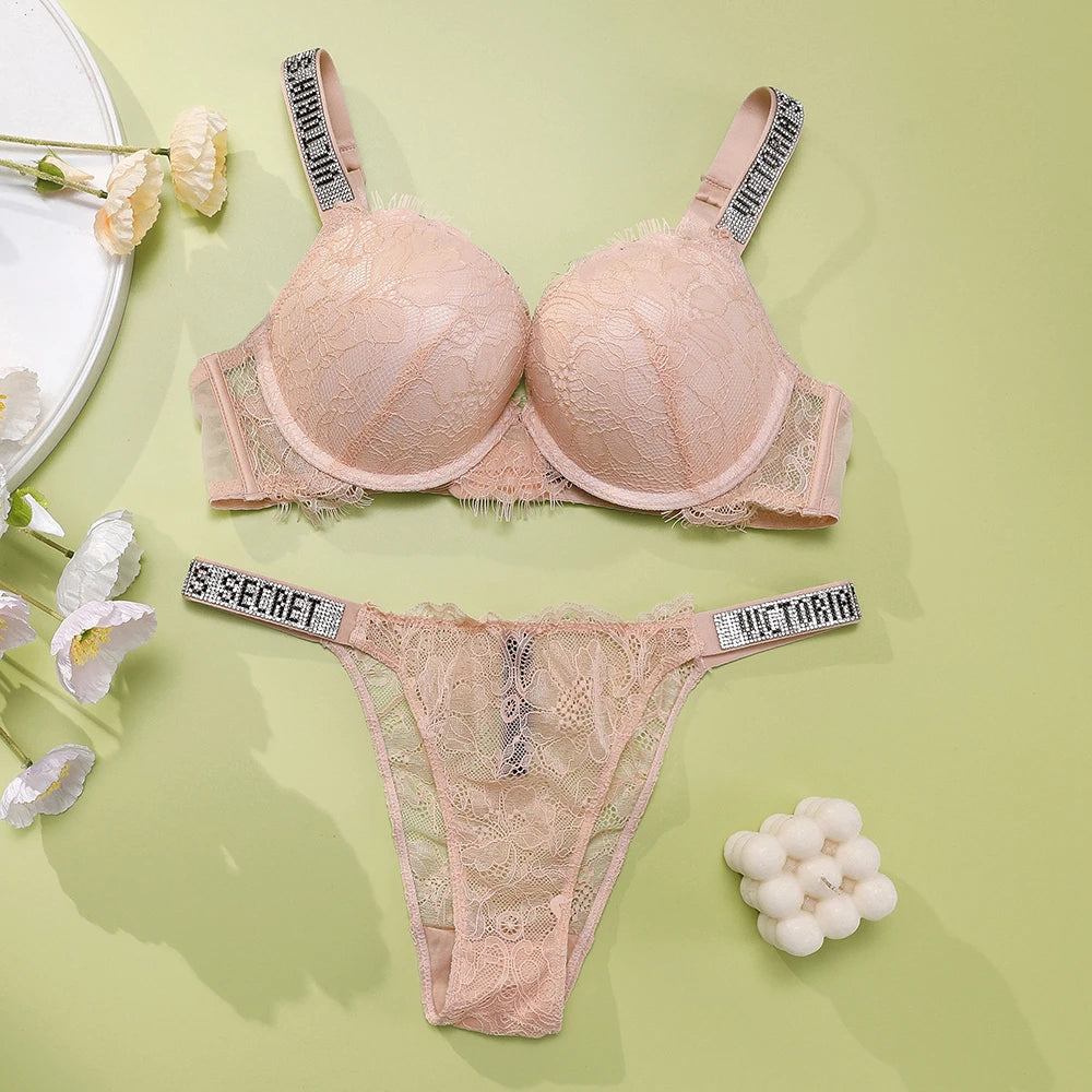 New Women's Sexy Bra and Panty Set Comfortable Push Up Shapewear Adjustable Padded Gathered V Lace Lingerie Set